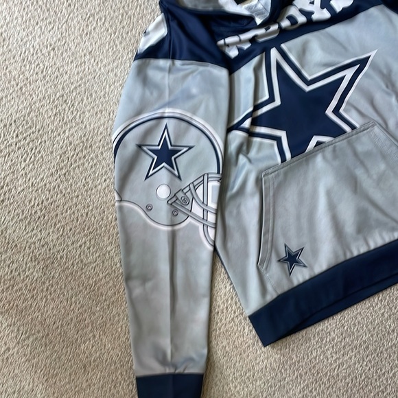 Dallas Cowboys hoodie - Picture 4 of 5